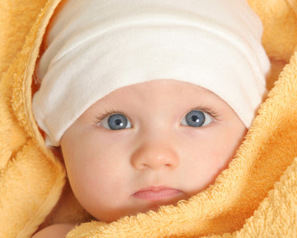 Layette Gender Neutral Baby Shower Gift -8pcs